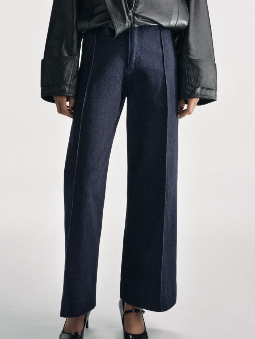 Zara ZW Collection High Waist Wide Leg Jeans - Dark Blue Denim - Size 8